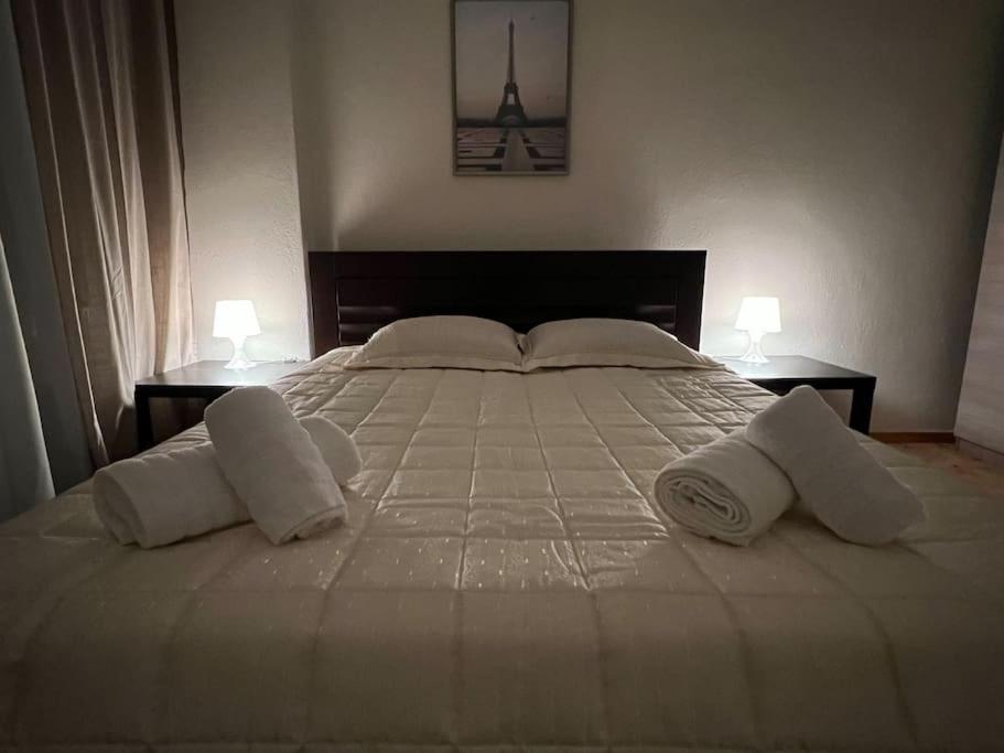 Markopoulosapartments ネア・ムダニア エクステリア 写真